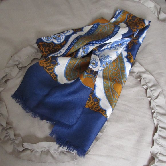 printed silk scarf - Picture 4 of 4